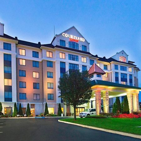 Courtyard Long Island Macarthur Airport Ronkonkoma Bagian luar foto